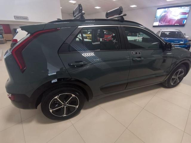 Kia Niro 1.6 GDi HEV 104kW 141CV Drive