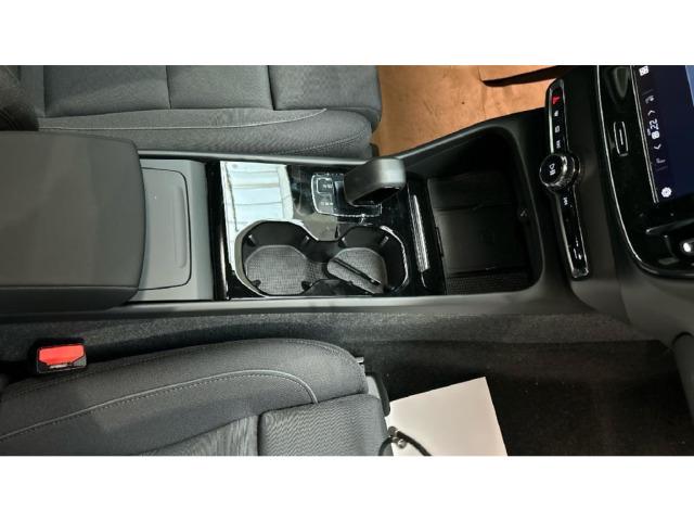 Volvo C40 Eléctrico Recharge Core Auto 175 kW (238 CV)