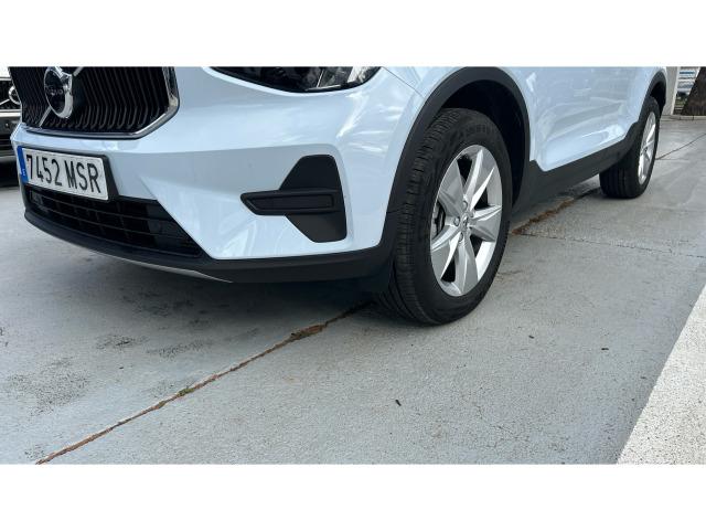 Volvo Xc40 B3 G Core Auto 120 kW (163 CV)