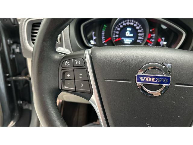 Volvo V40 D3 Momentum 110 kW (150 CV)