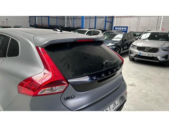 Volvo V40 D3 Momentum 110 kW (150 CV)