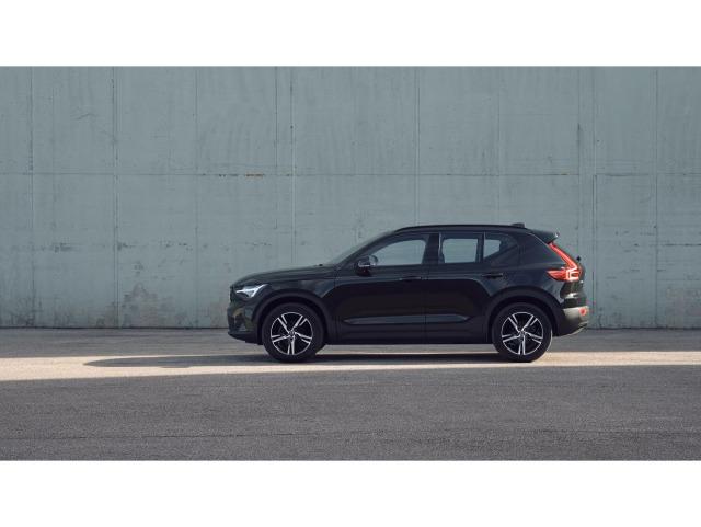 Volvo Xc40 B3 G Plus Dark Auto 120 kW (163 CV)