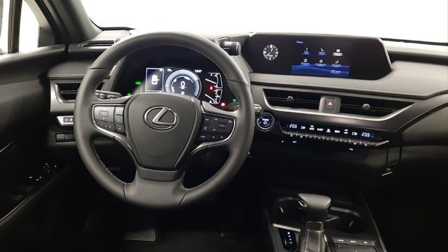 LEXUS Ux 2.0 250h Executive Plus