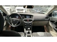 Volvo V40 D3 Momentum 110 kW (150 CV)